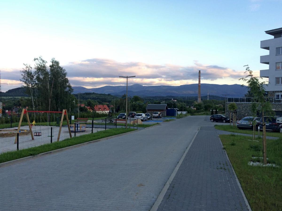 Apartament Happy View Daire Jelenia Gora Dış mekan fotoğraf