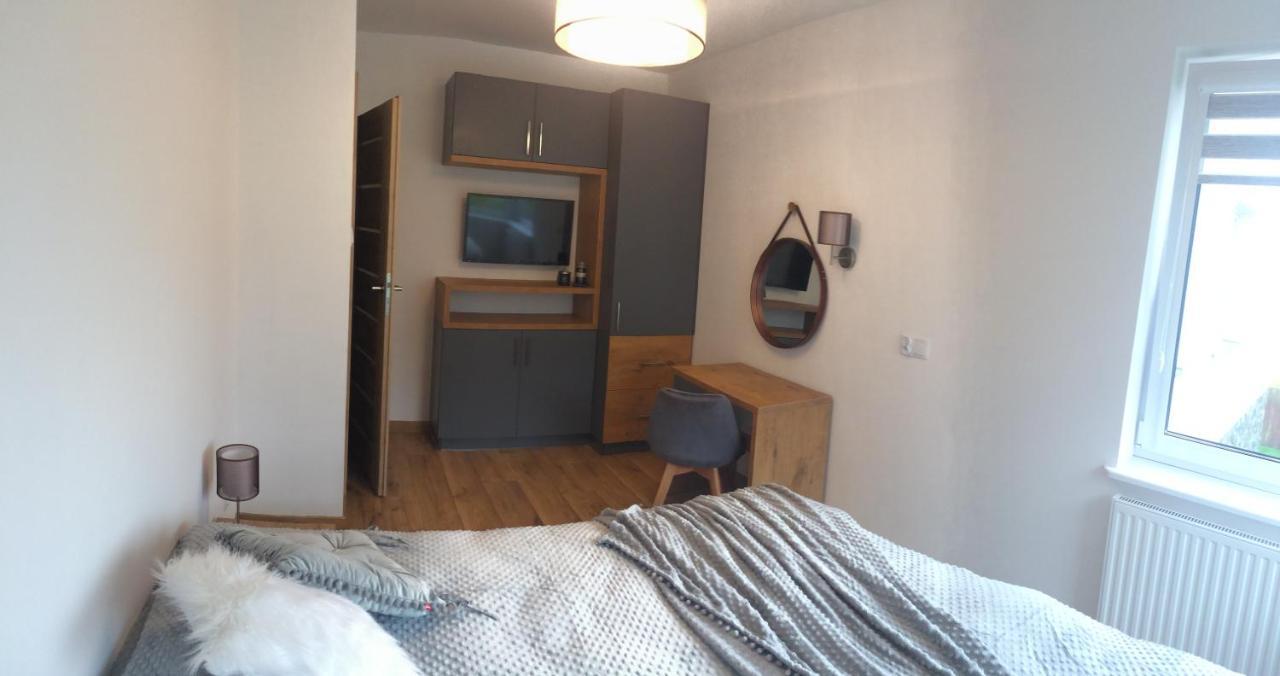 Apartament Happy View Daire Jelenia Gora Dış mekan fotoğraf